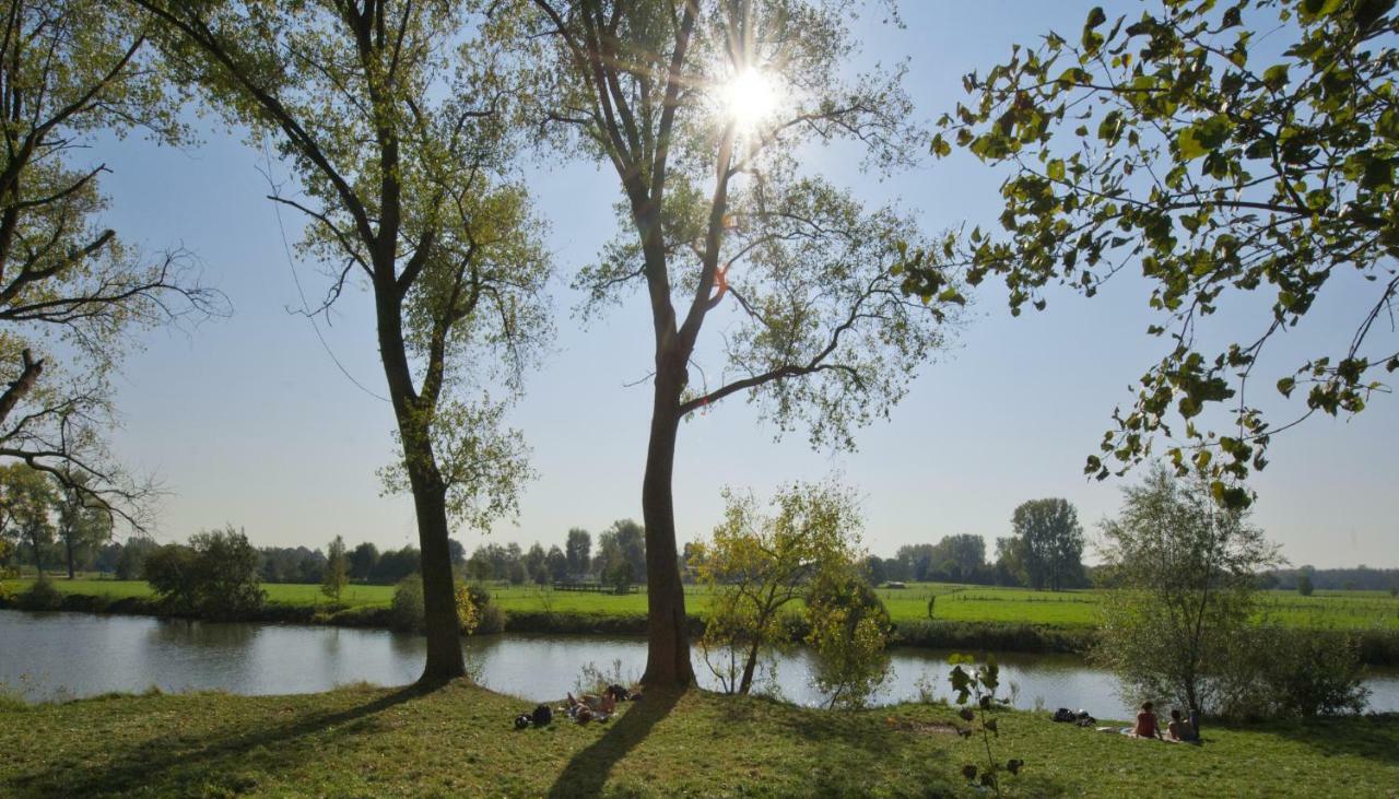 Mooiwater Hotel Deinze Bagian luar foto